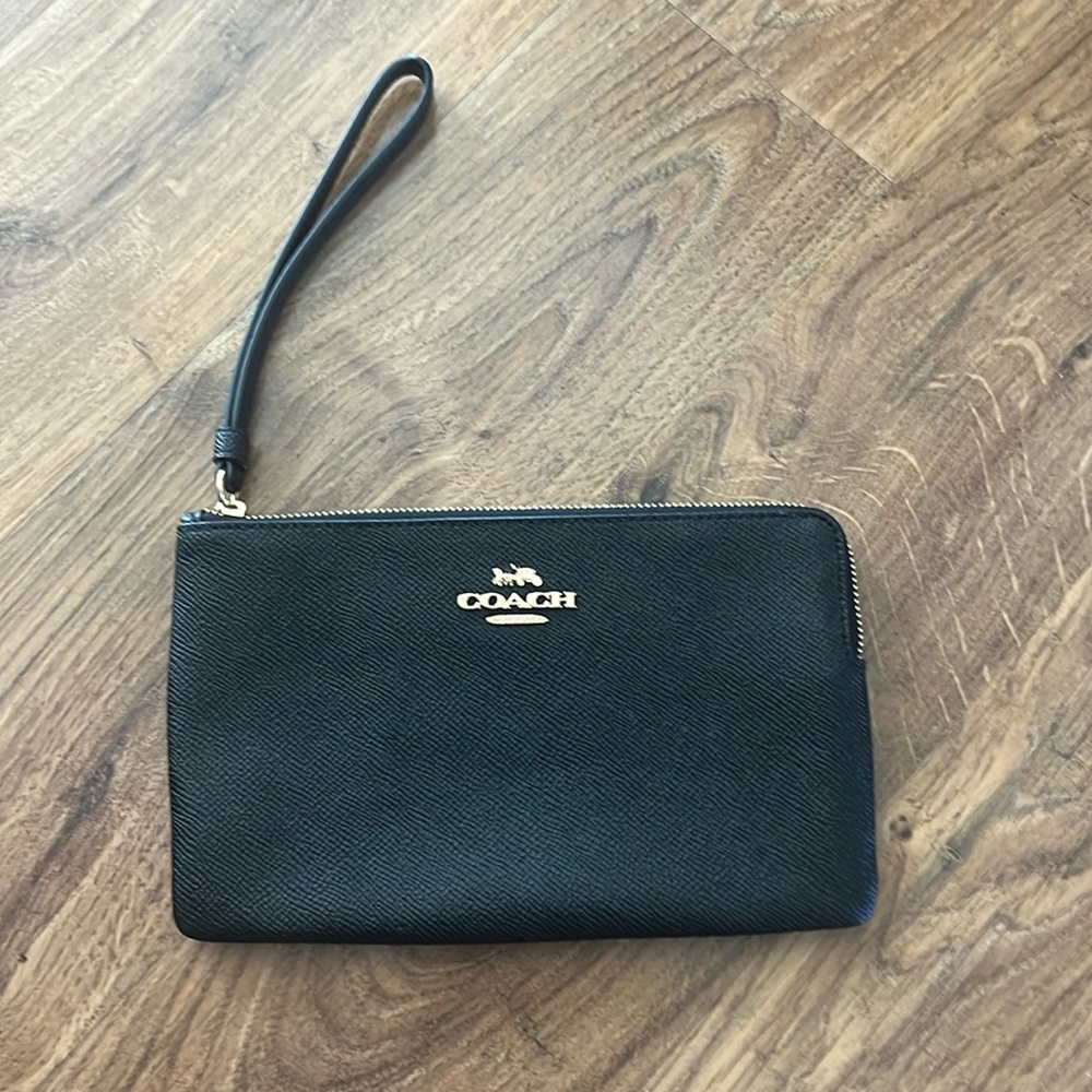 COACH Large Wristlet (FINAL SALE)